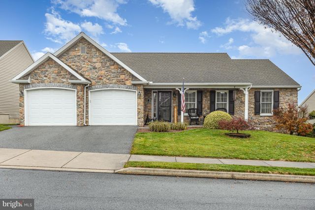 714 HEATHER RDG, Manheim, PA 17545