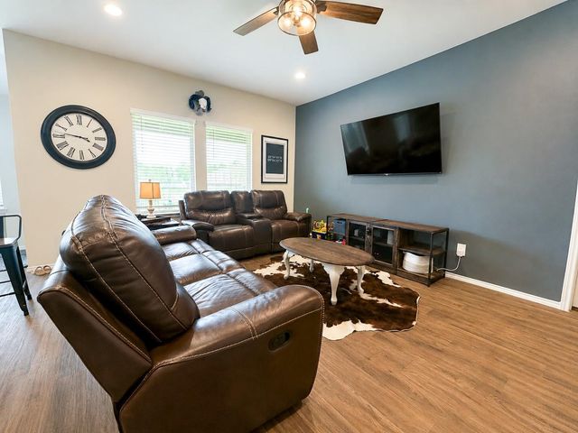 14849 Prickly Pear Cove, Magnolia, TX 77354