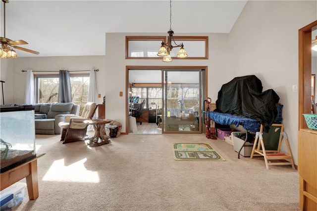 1028 Walnut Lane, Warrensburg, MO 64093