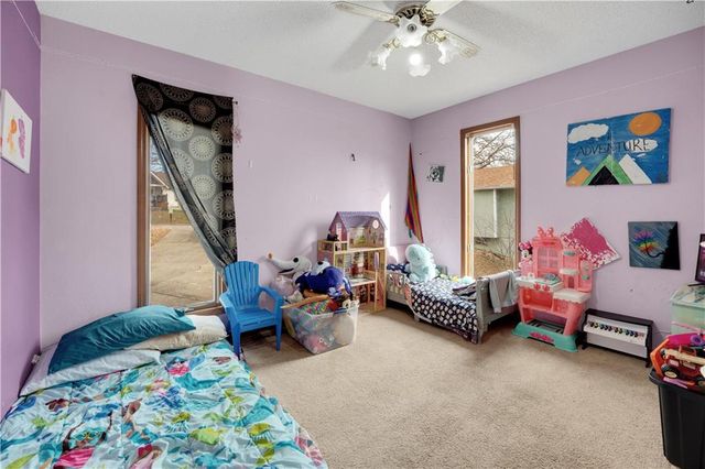 1028 Walnut Lane, Warrensburg, MO 64093