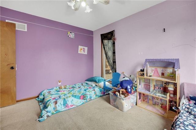 1028 Walnut Lane, Warrensburg, MO 64093