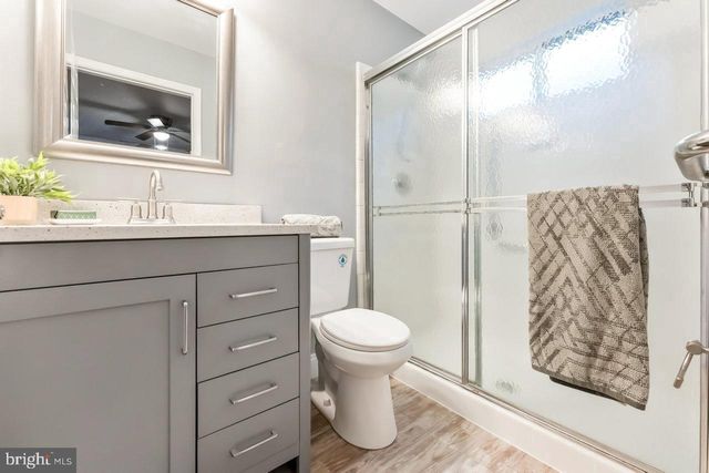 877 WESTMINSTER DR N, Southampton, NJ 08088