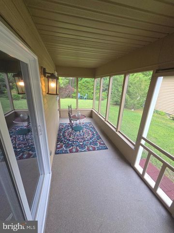 877 WESTMINSTER DR N, Southampton, NJ 08088
