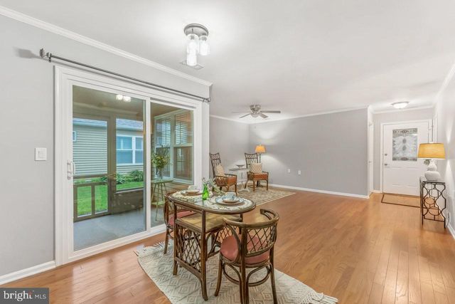 877 WESTMINSTER DR N, Southampton, NJ 08088