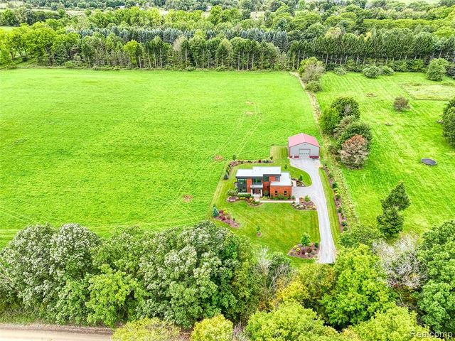 V/L Pingree Rd. Road, Howell, MI 48843