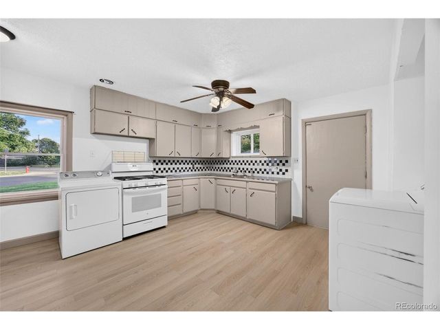 1101 W Stanford Ave, Englewood, CO 80110