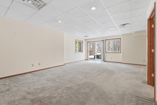 496 Glacier PASS, Slinger, WI 53086