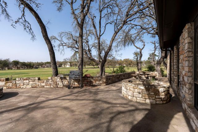 108 Augusta LN, Wimberley, TX 78676