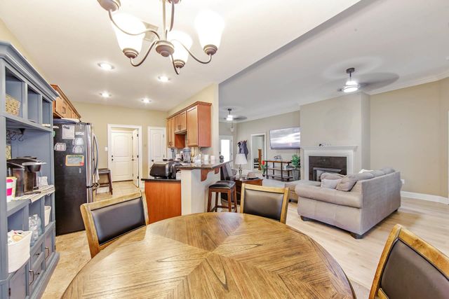 173 Laverne Dr, Thibodaux, LA 70301