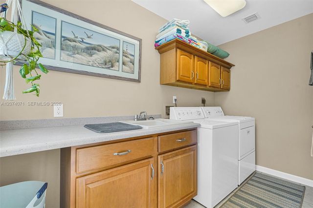8220 SW 162nd Street, Palmetto Bay, FL 33157