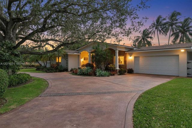 8220 SW 162nd Street, Palmetto Bay, FL 33157