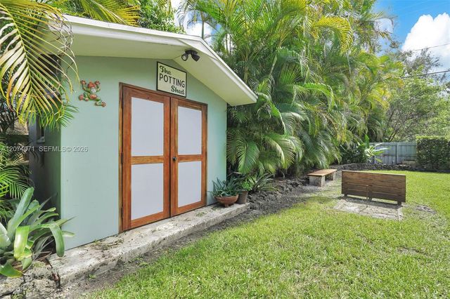 8220 SW 162nd Street, Palmetto Bay, FL 33157
