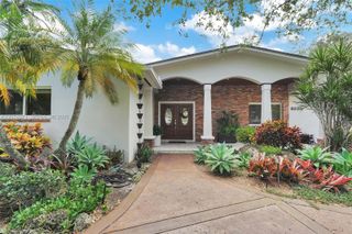 8220 SW 162nd Street, Palmetto Bay, FL 33157