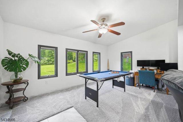 18 Reger Rd, Roxbury Twp., NJ 07876