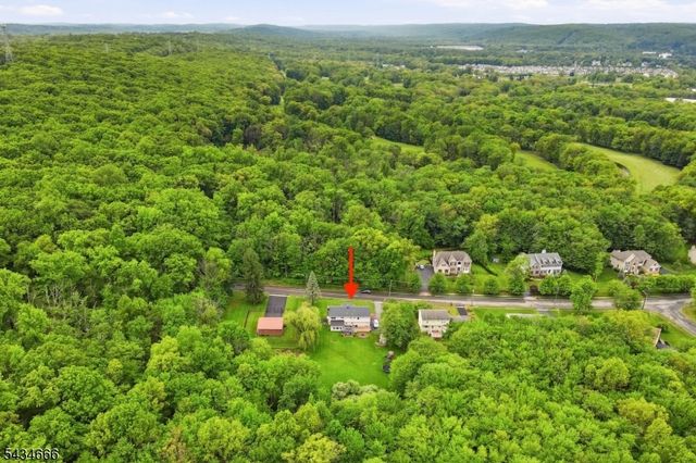 18 Reger Rd, Roxbury Twp., NJ 07876