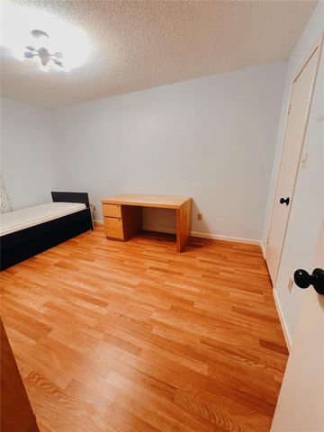 10831 Sandpiper Drive 188, Houston, TX 77096