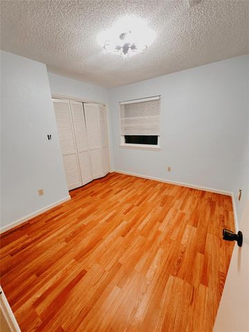 10831 Sandpiper Drive 188, Houston, TX 77096