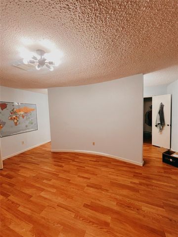 10831 Sandpiper Drive 188, Houston, TX 77096