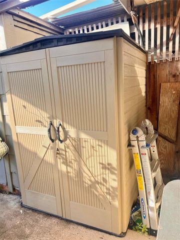 10831 Sandpiper Drive 188, Houston, TX 77096