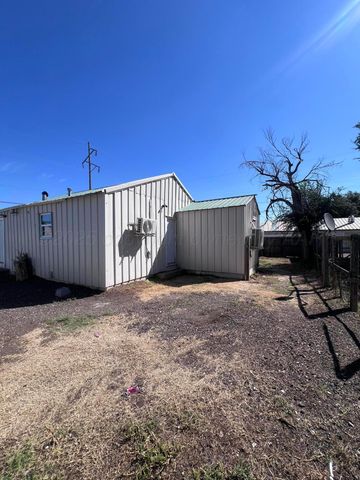 106 NE 11th Avenue, Amarillo, TX 79107