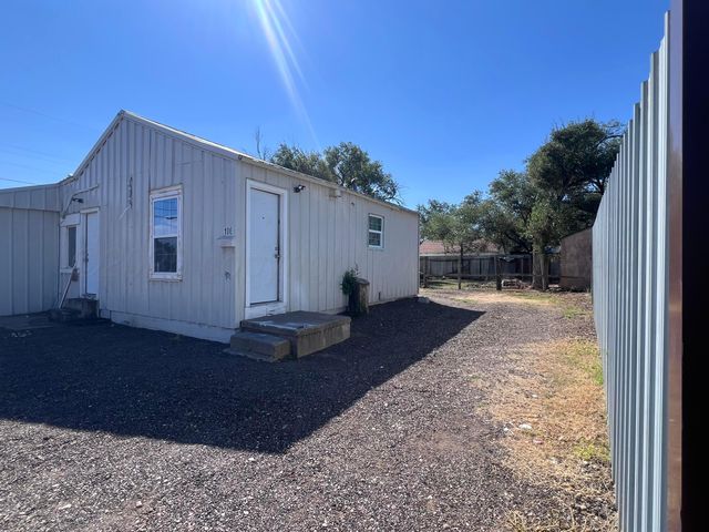 106 NE 11th Avenue, Amarillo, TX 79107