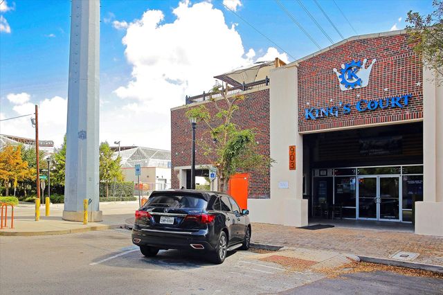 1808 Elysian Street, Houston, TX 77026