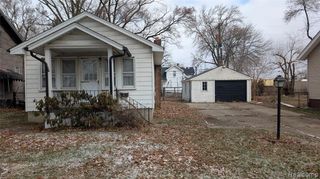 44 W Elza Avenue, Hazel Park, MI 48030