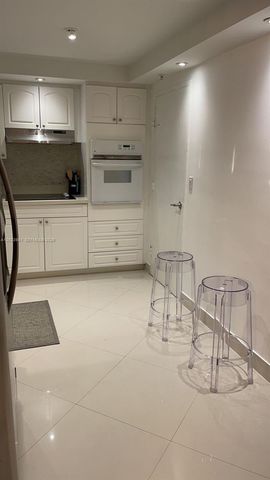 4001 S Ocean Dr 7L, Hollywood, FL 33019