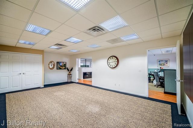 4621 & 4615 S Wayne Road, Wayne, MI 48184