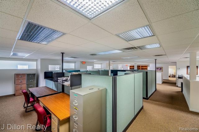 4621 & 4615 S Wayne Road, Wayne, MI 48184