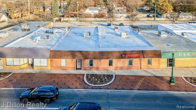 4621 & 4615 S Wayne Road, Wayne, MI 48184