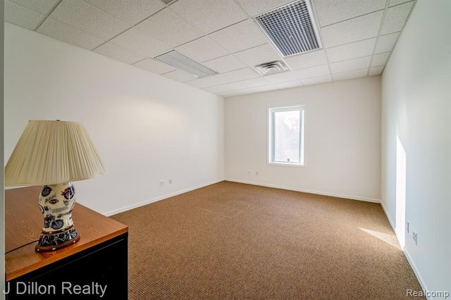 4621 & 4615 S Wayne Road, Wayne, MI 48184