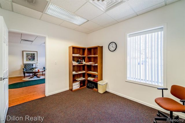 4621 & 4615 S Wayne Road, Wayne, MI 48184