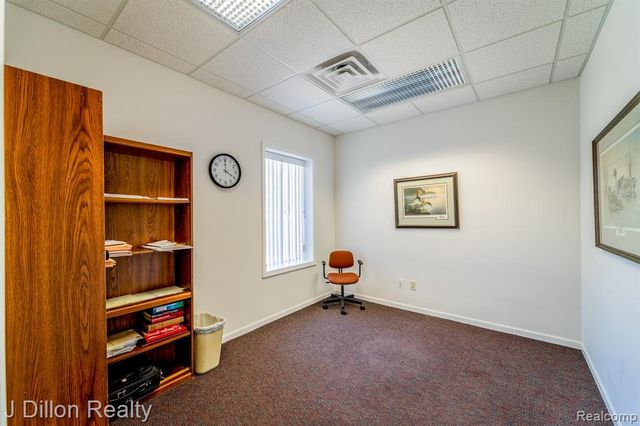 4621 & 4615 S Wayne Road, Wayne, MI 48184