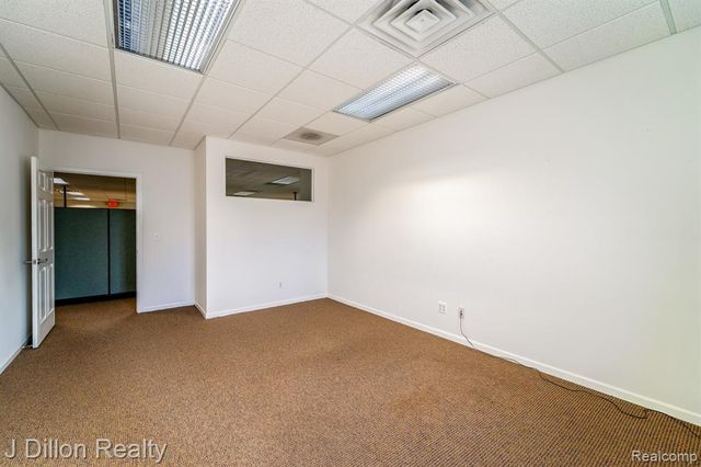 4621 & 4615 S Wayne Road, Wayne, MI 48184