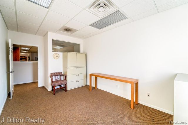 4621 & 4615 S Wayne Road, Wayne, MI 48184