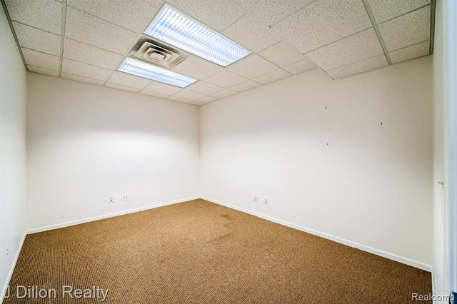 4621 & 4615 S Wayne Road, Wayne, MI 48184