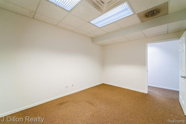 4621 & 4615 S Wayne Road, Wayne, MI 48184