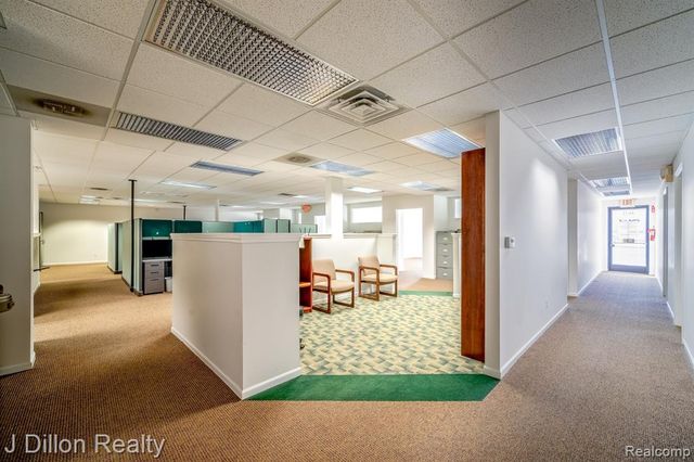 4621 & 4615 S Wayne Road, Wayne, MI 48184