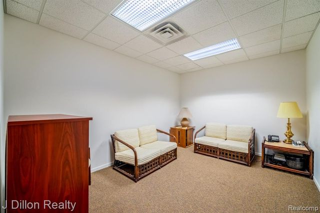 4621 & 4615 S Wayne Road, Wayne, MI 48184