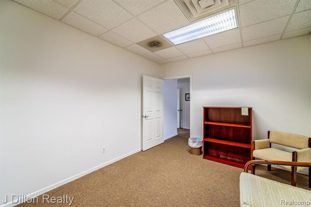 4621 & 4615 S Wayne Road, Wayne, MI 48184