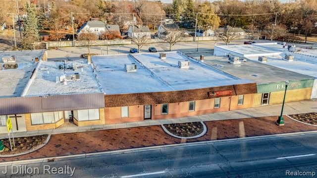 4621 & 4615 S Wayne Road, Wayne, MI 48184