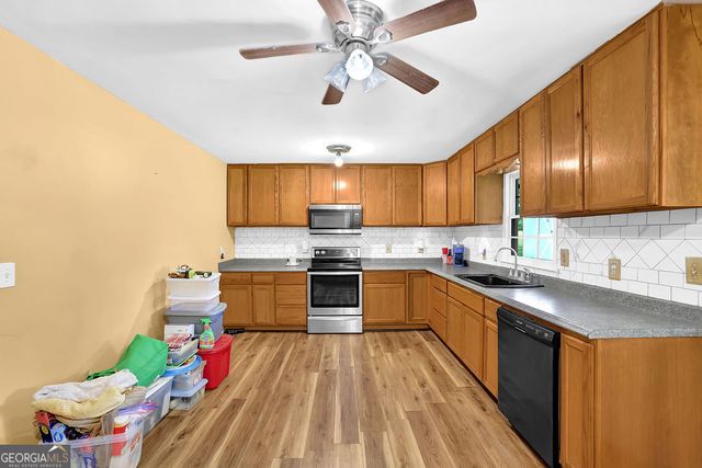 56 Pirates Point Point, Dawsonville, GA 30534