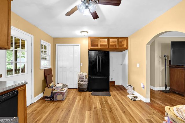 56 Pirates Point Point, Dawsonville, GA 30534