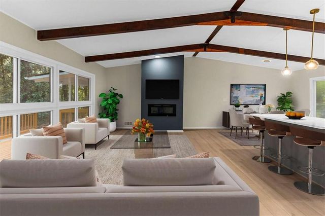 1796 E Atlanta Road E, Stockbridge, GA 30281