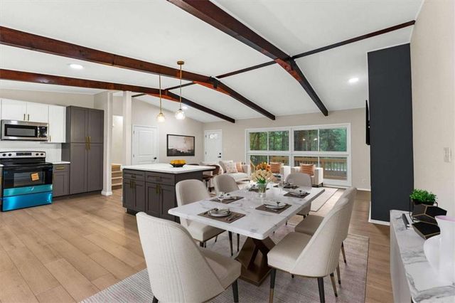 1796 E Atlanta Road E, Stockbridge, GA 30281