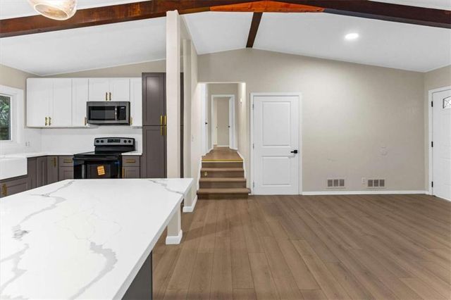 1796 E Atlanta Road E, Stockbridge, GA 30281