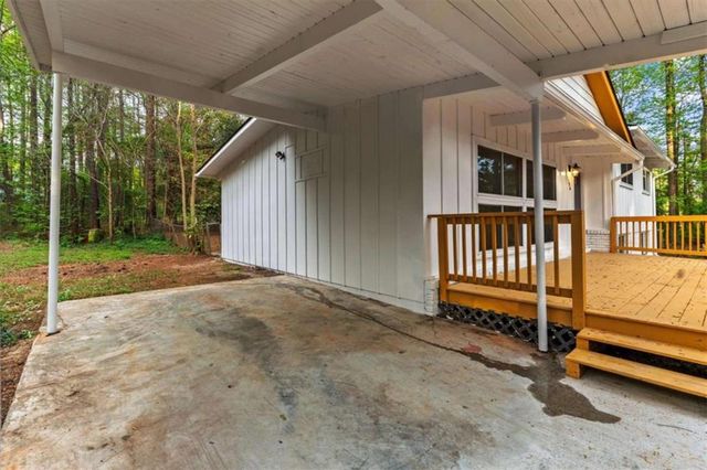 1796 E Atlanta Road E, Stockbridge, GA 30281