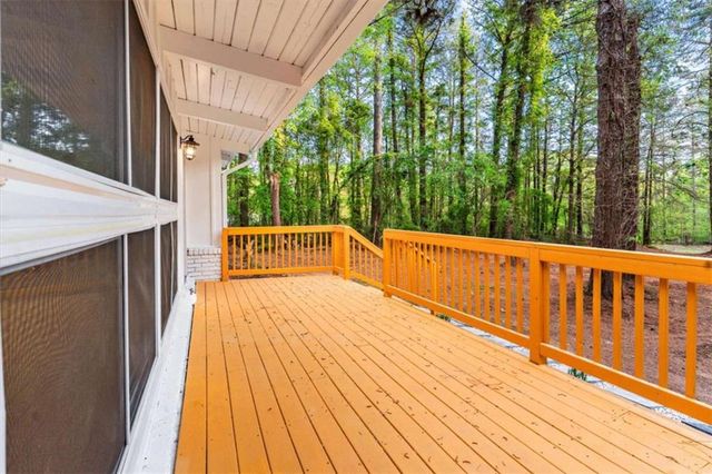 1796 E Atlanta Road E, Stockbridge, GA 30281