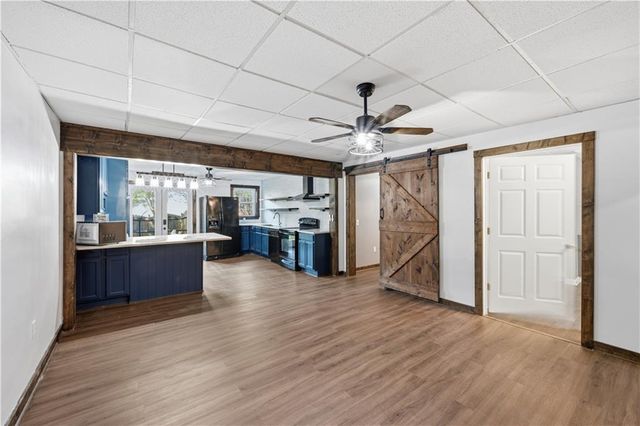 313 Vineyard Drive, Dallas, GA 30132